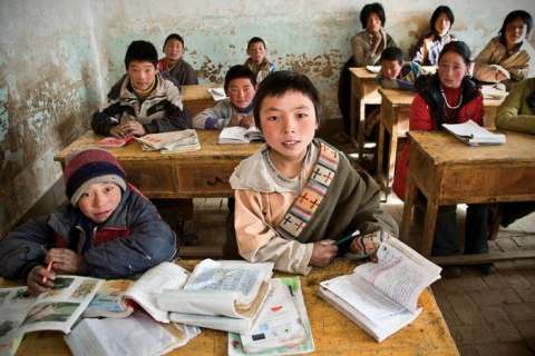 Featured image for “Tibetan monks holding classes for children will be punished, China warns”